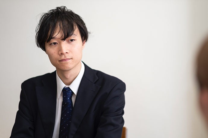 山崎聡一郎さんに聞く 「こども六法」で実現したい「法律」が子どもを守る未来