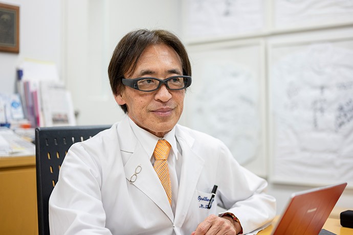 中学生の9割が近視!? 視力低下の防止策は?