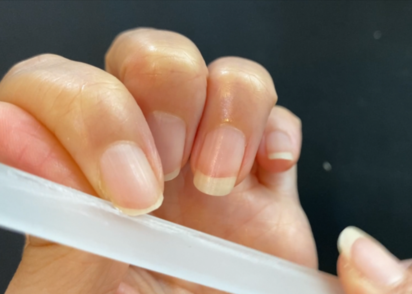 お風呂上がりに切るのはだめ？ 意外と知らない「正しい爪切り」を専門  