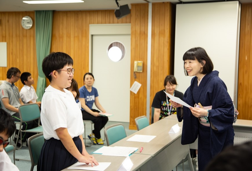 声優 岩田光央 特別授業 広島県立広島中央特別支援学校 イメージする力 が表現を豊かにする 朝日新聞dialog 声の力