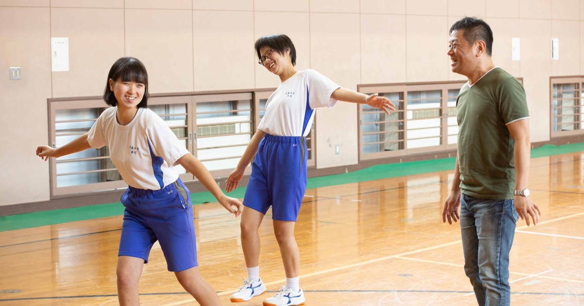 声優 岩田光央 特別授業 広島県立広島中央特別支援学校 イメージする力 が表現を豊かにする 朝日新聞dialog 声の力